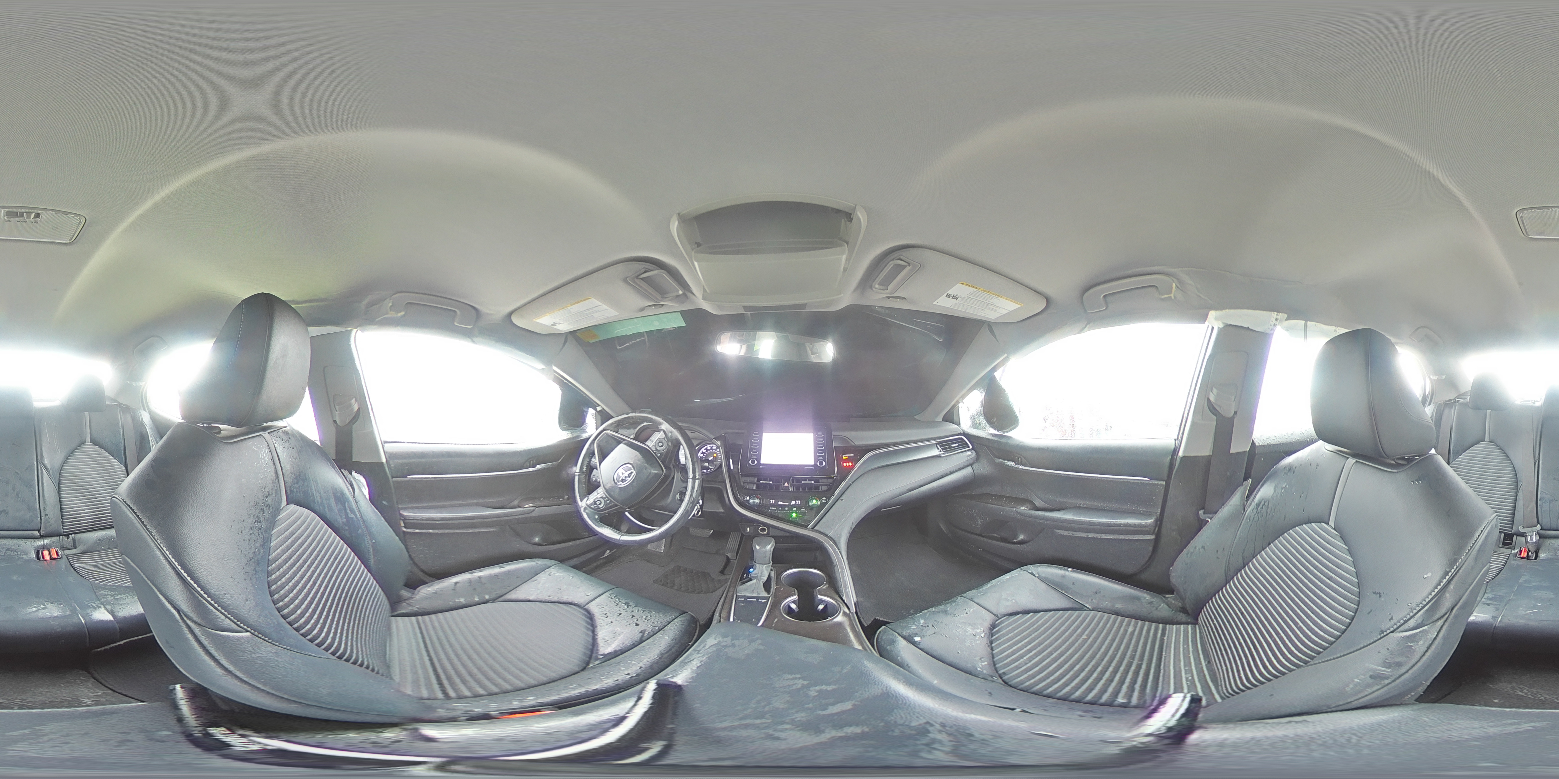 2023 Toyota Camry - Image 12