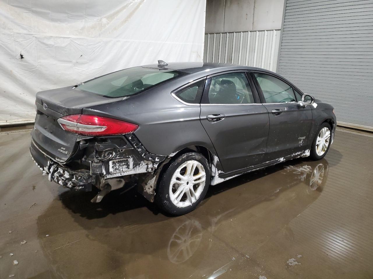 2019 Ford Fusion - Image 3
