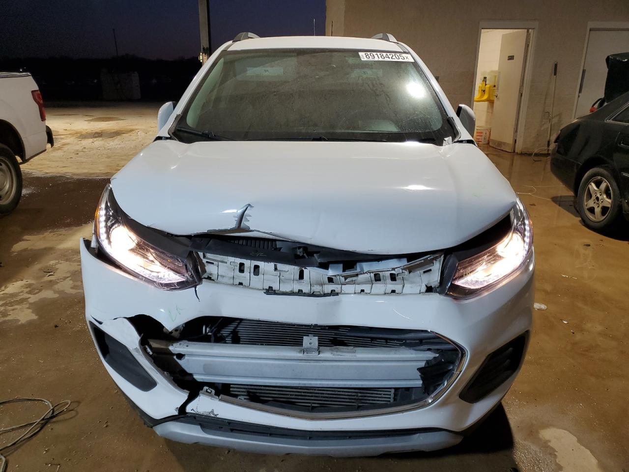 KL7CJLSB8HB055965 CHEVROLET TRAX 2017