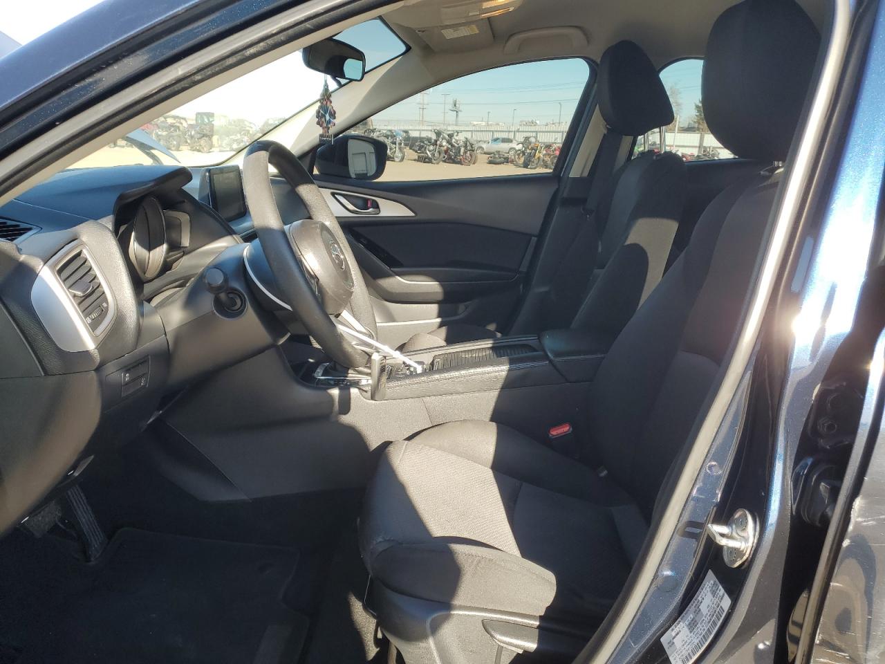 2017 Mazda 3 - Image 7