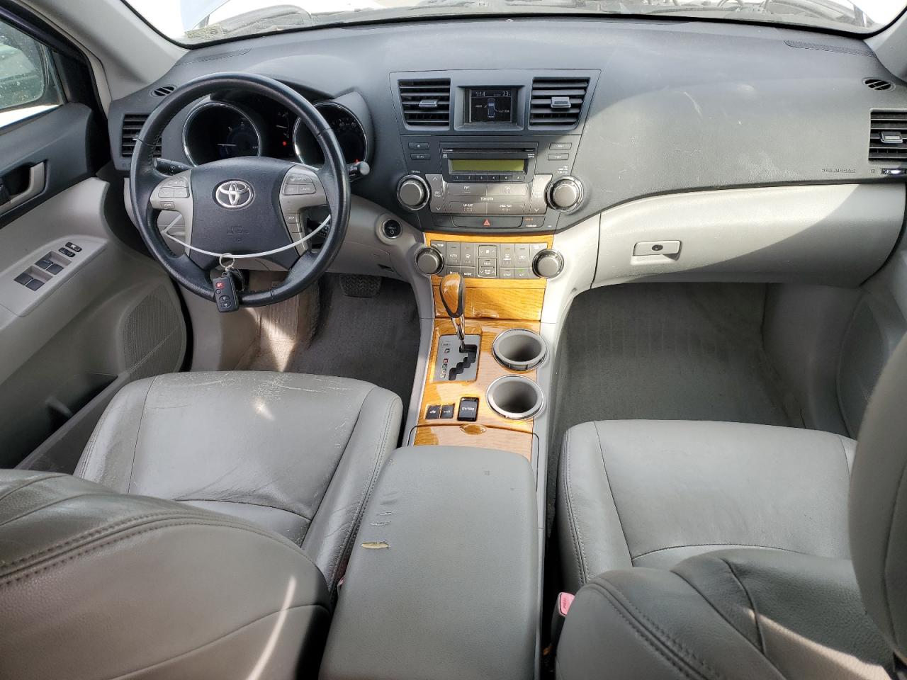 2008 Toyota Highlander - Image 8