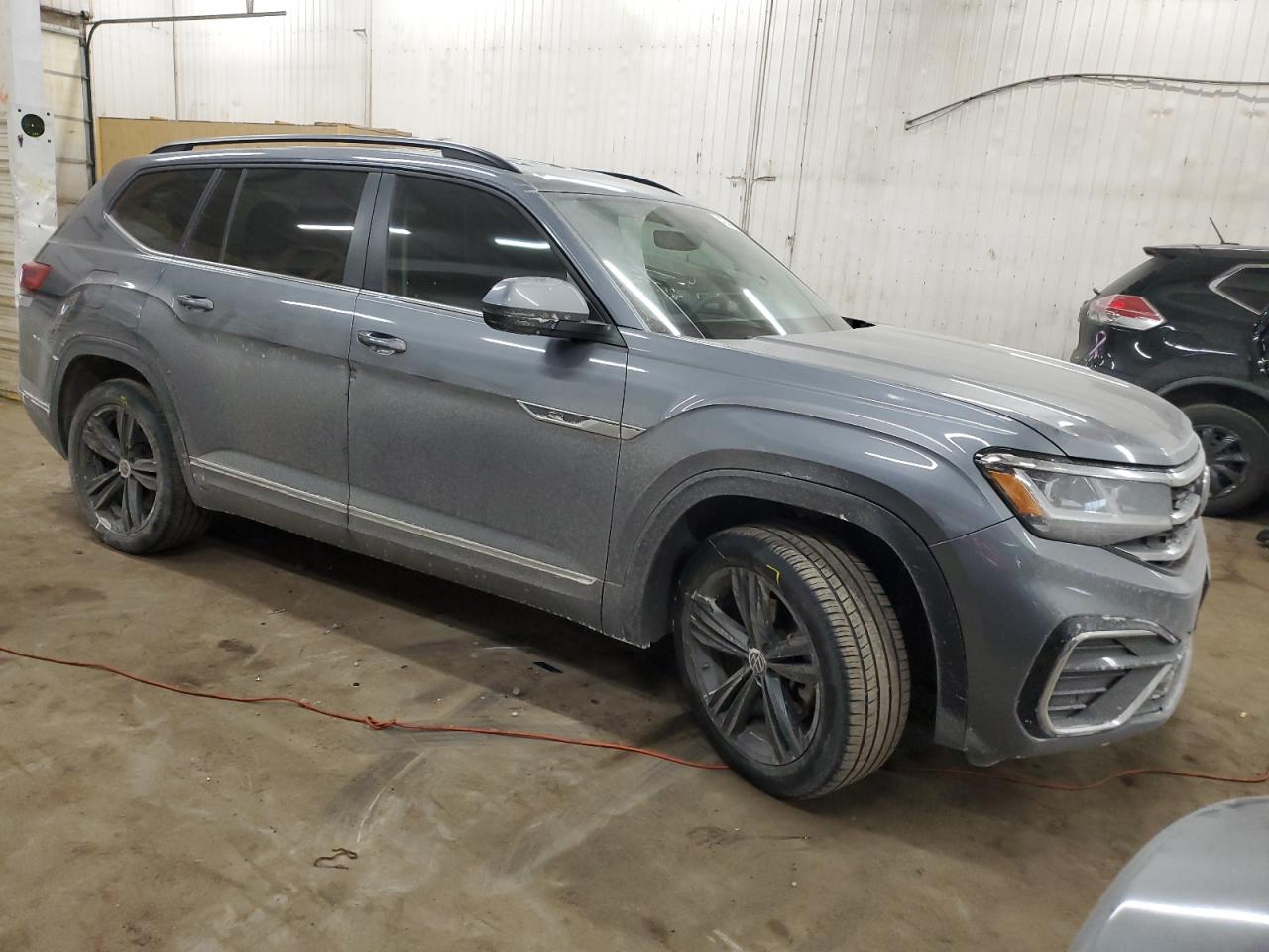 2021 Volkswagen Atlas - Image 4