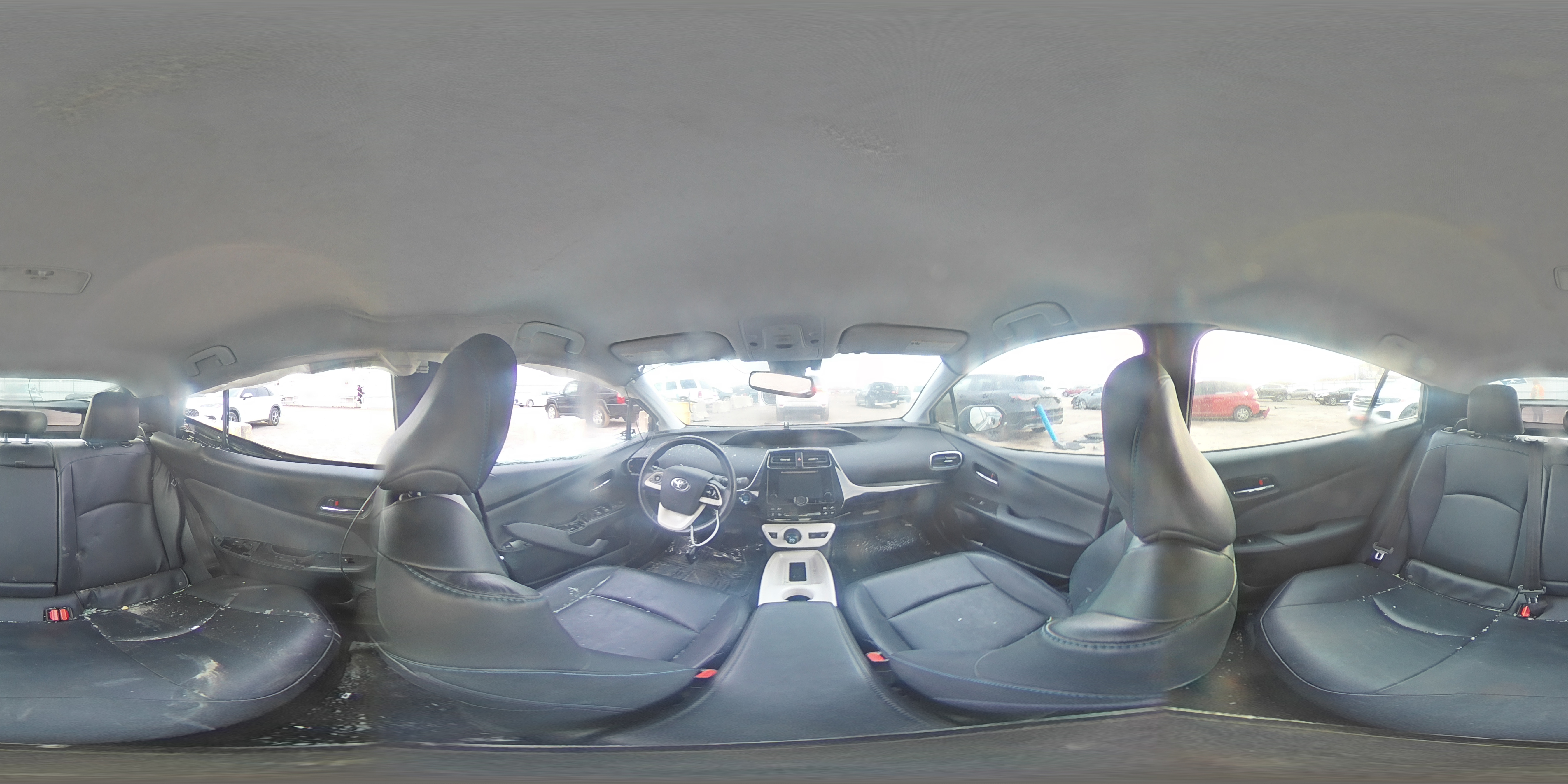 2016 Toyota Prius - Image 12
