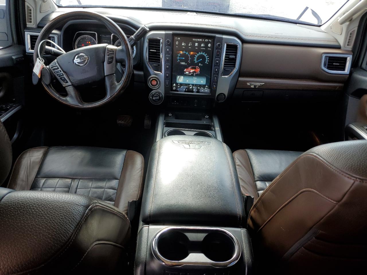 1N6BA1F48HN566845 NISSAN TITAN 2017