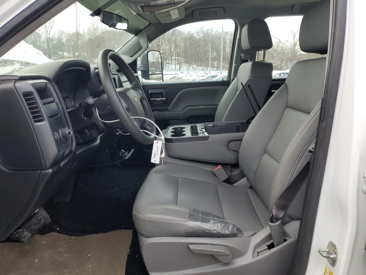 2017 Chevrolet Silverado - Image 7