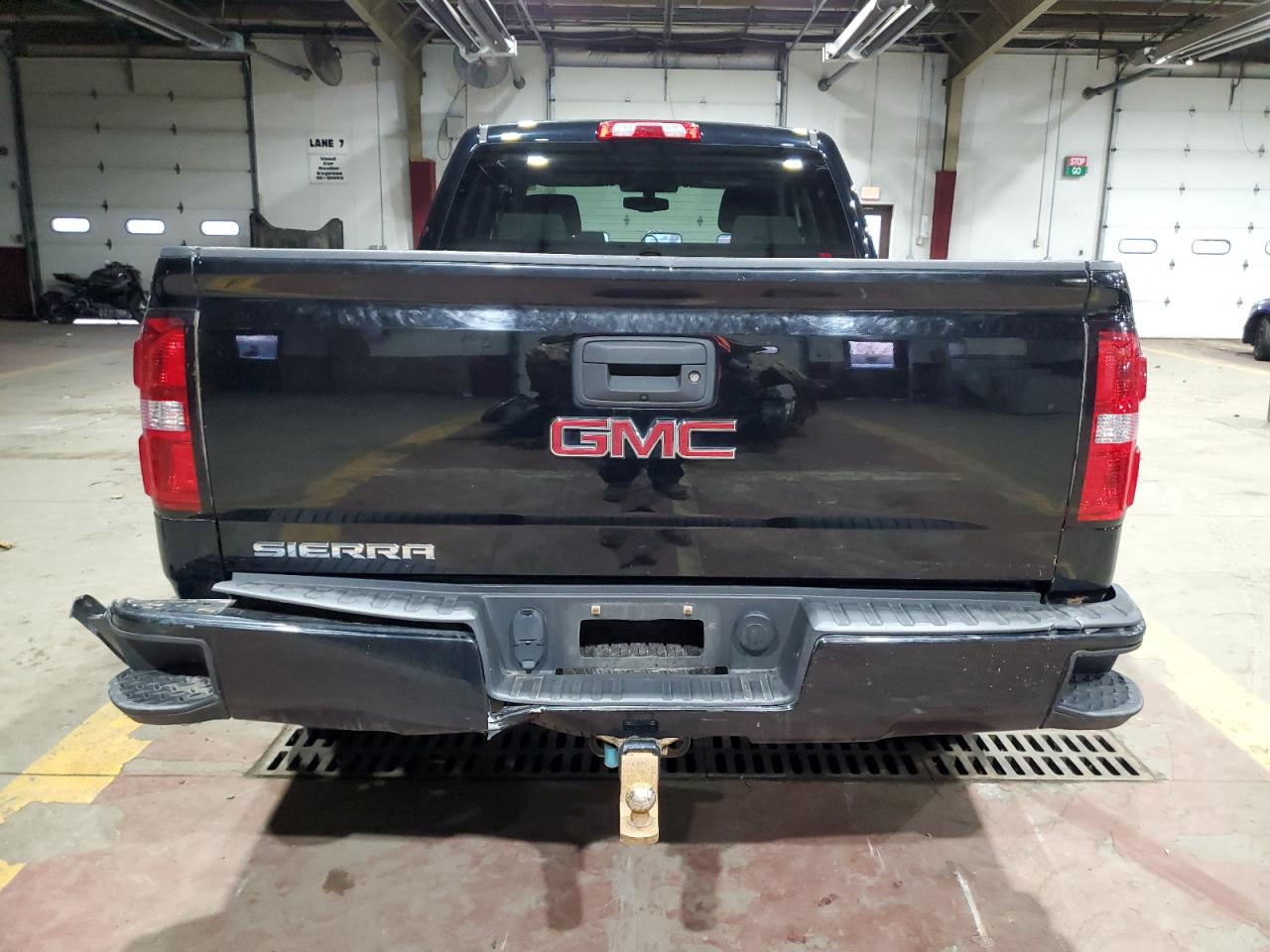 2018 GMC Sierra - Image 6