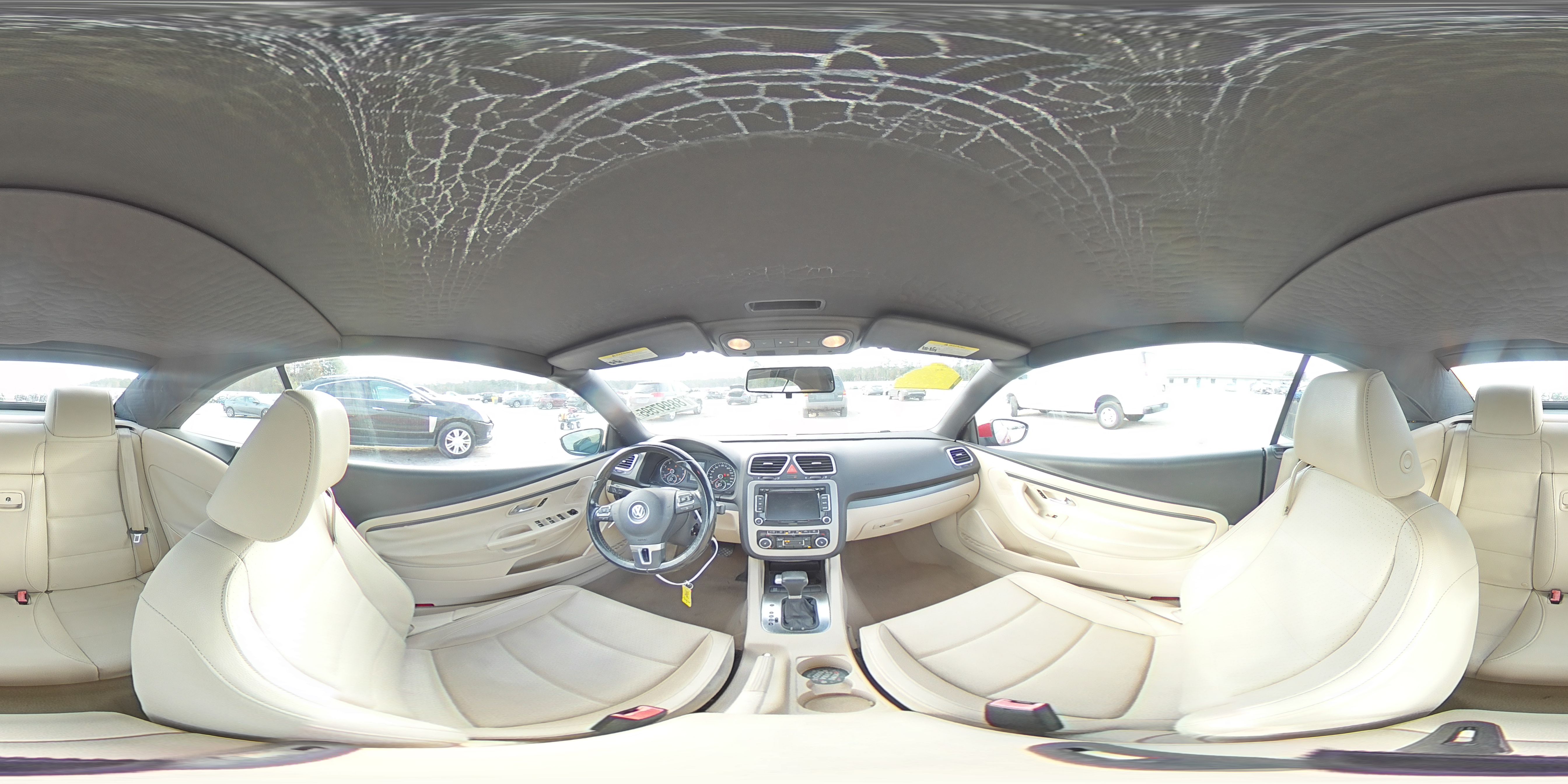 2010 Volkswagen Eos - Image 12