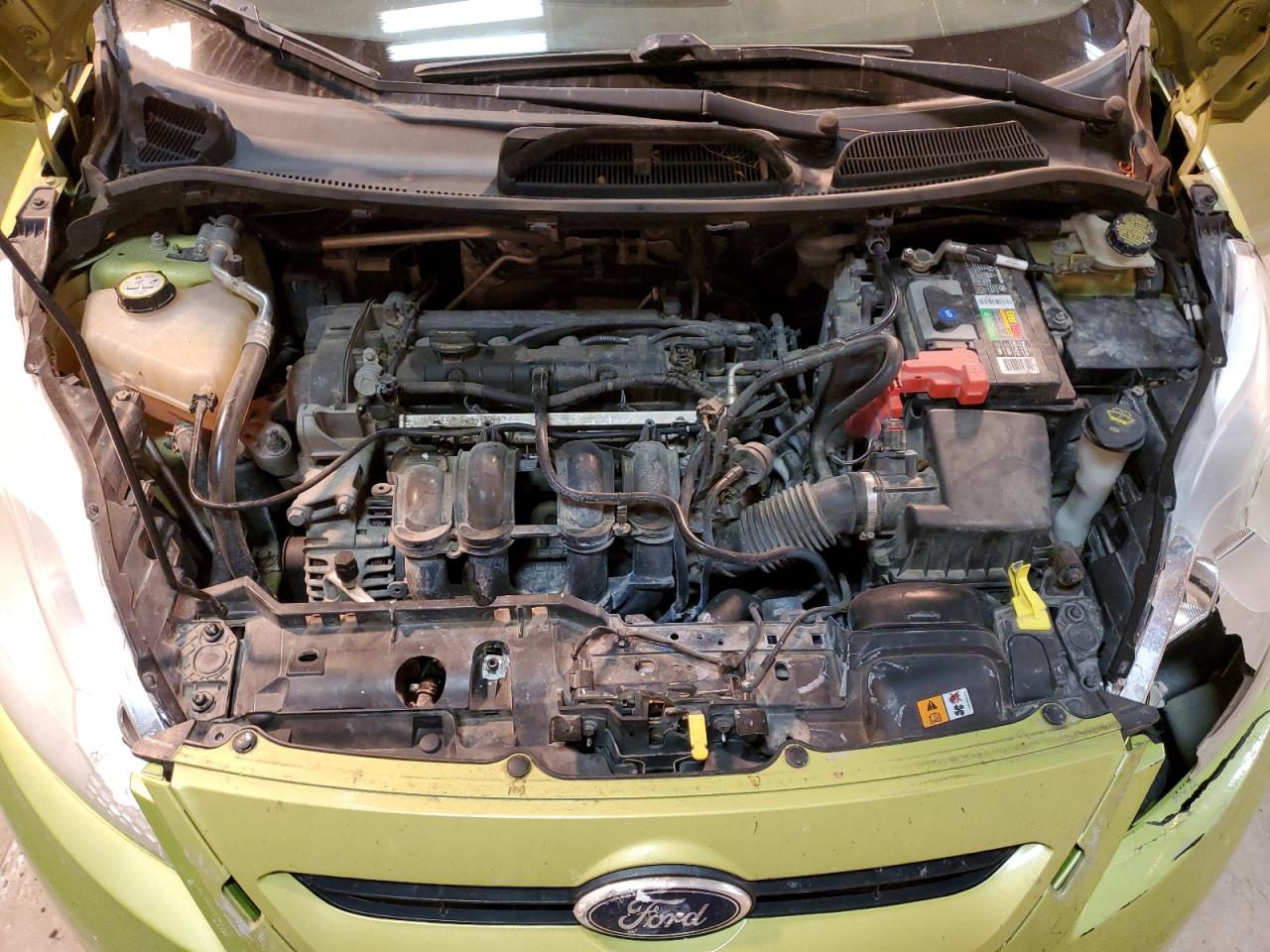 2013 Ford Fiesta - Image 12
