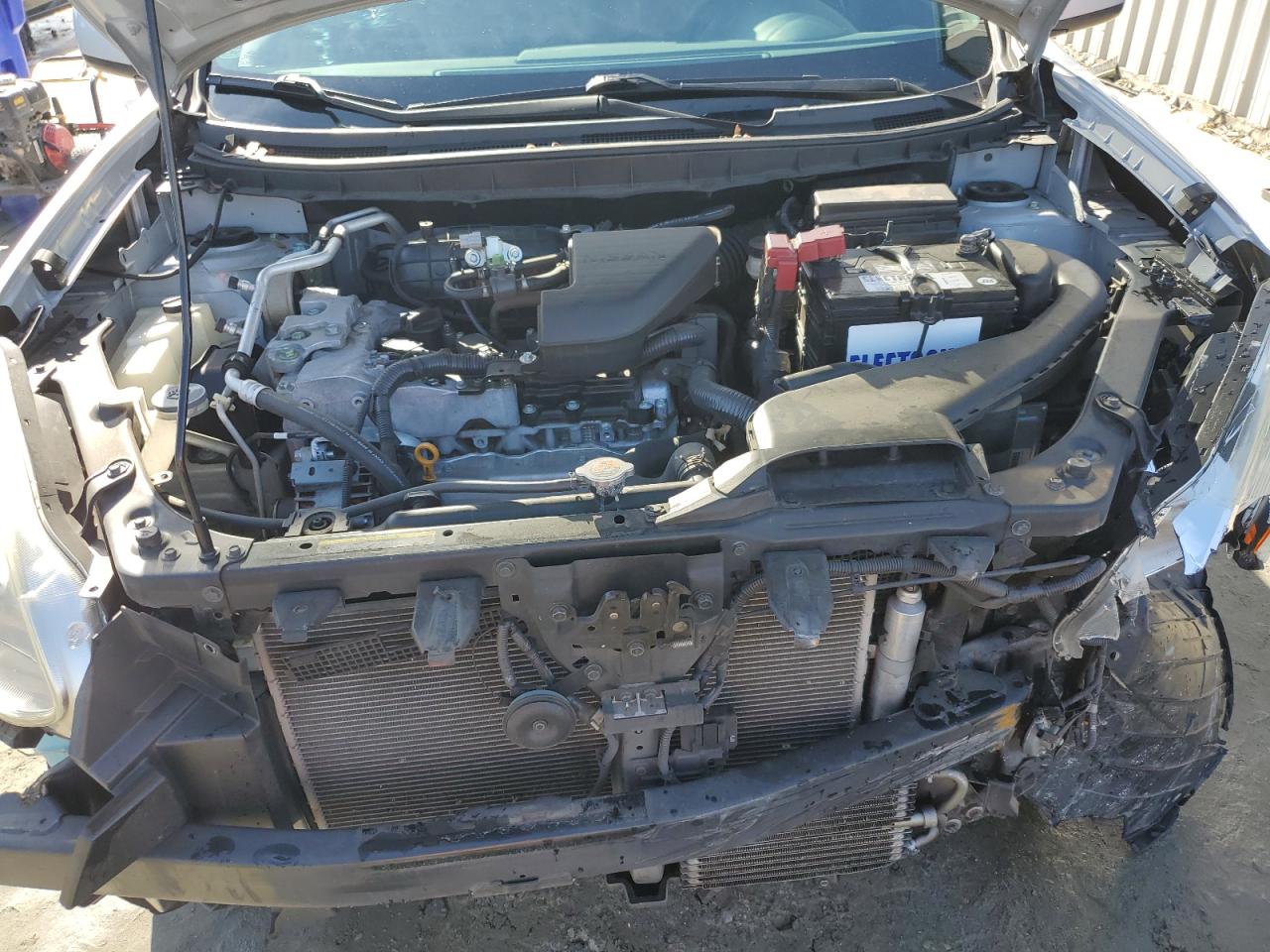 2011 Nissan Rogue - Image 12