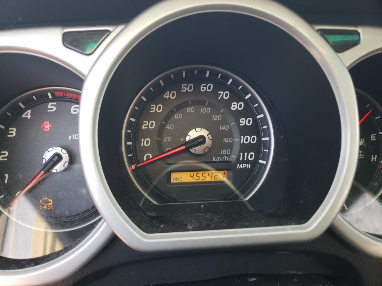 2003 Toyota 4Runner - Image 9