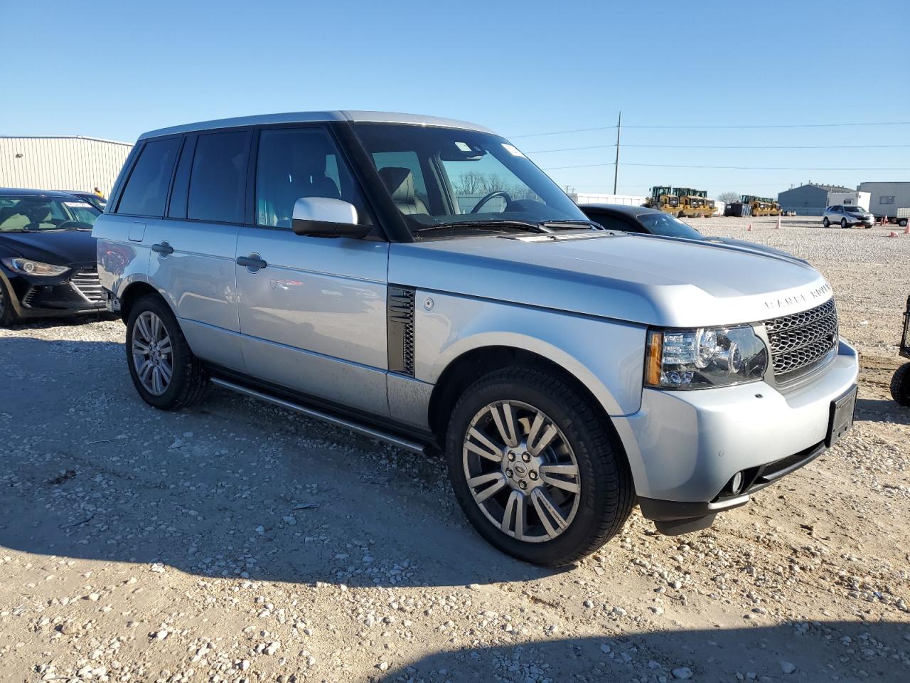 2011 Land Rover Range Rover - Image 4