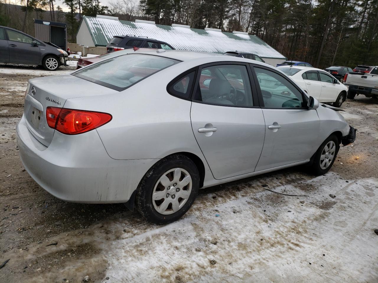 2008 Hyundai Elantra - Image 3