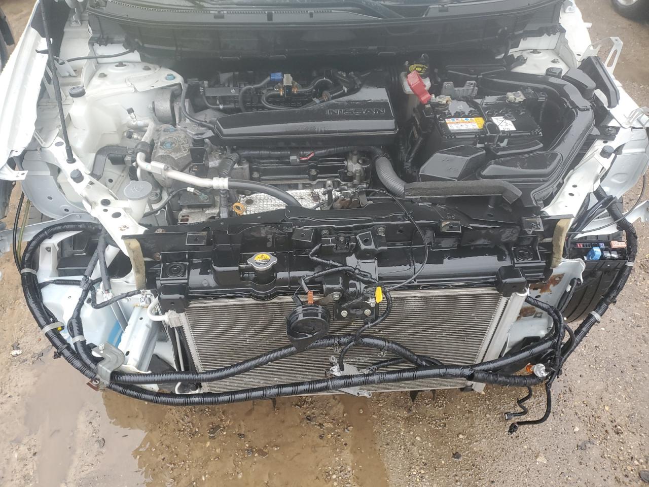 2019 Nissan Rogue - Image 11