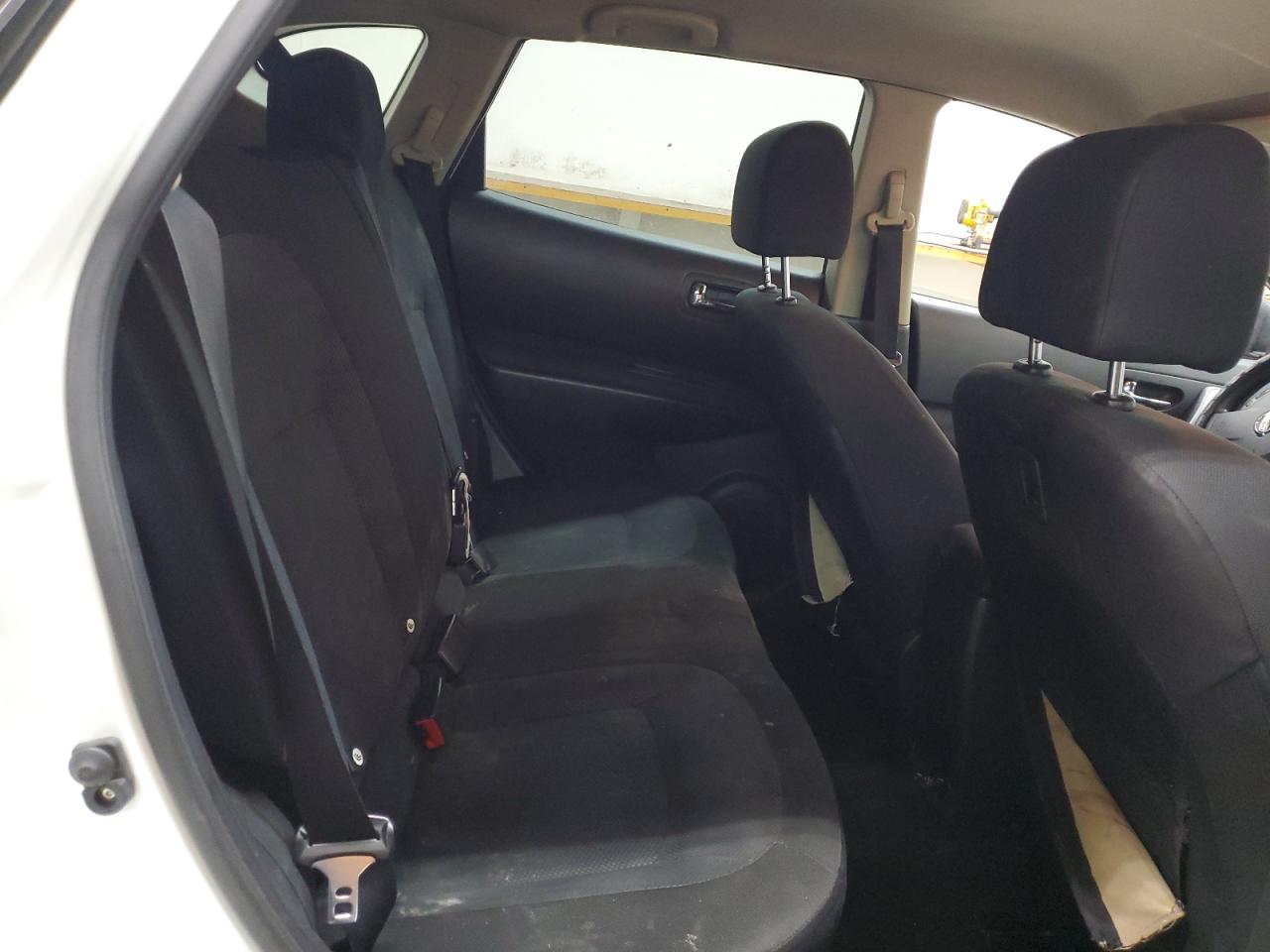 2013 Nissan Rogue - Image 11