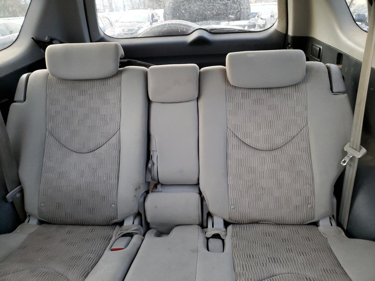 2011 Toyota RAV 4 - Image 10