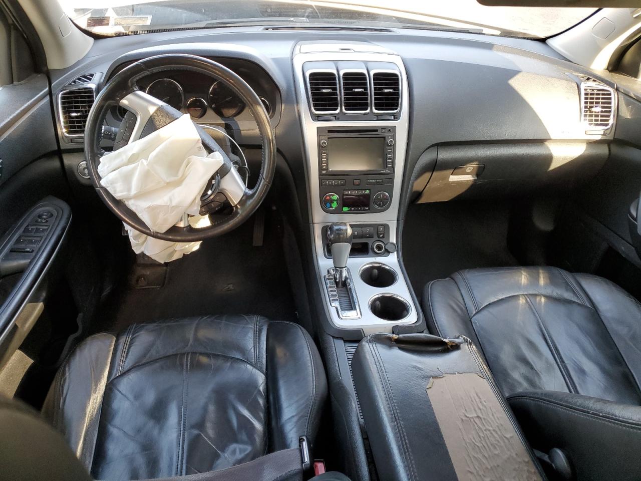 2011 GMC Acadia - Image 8