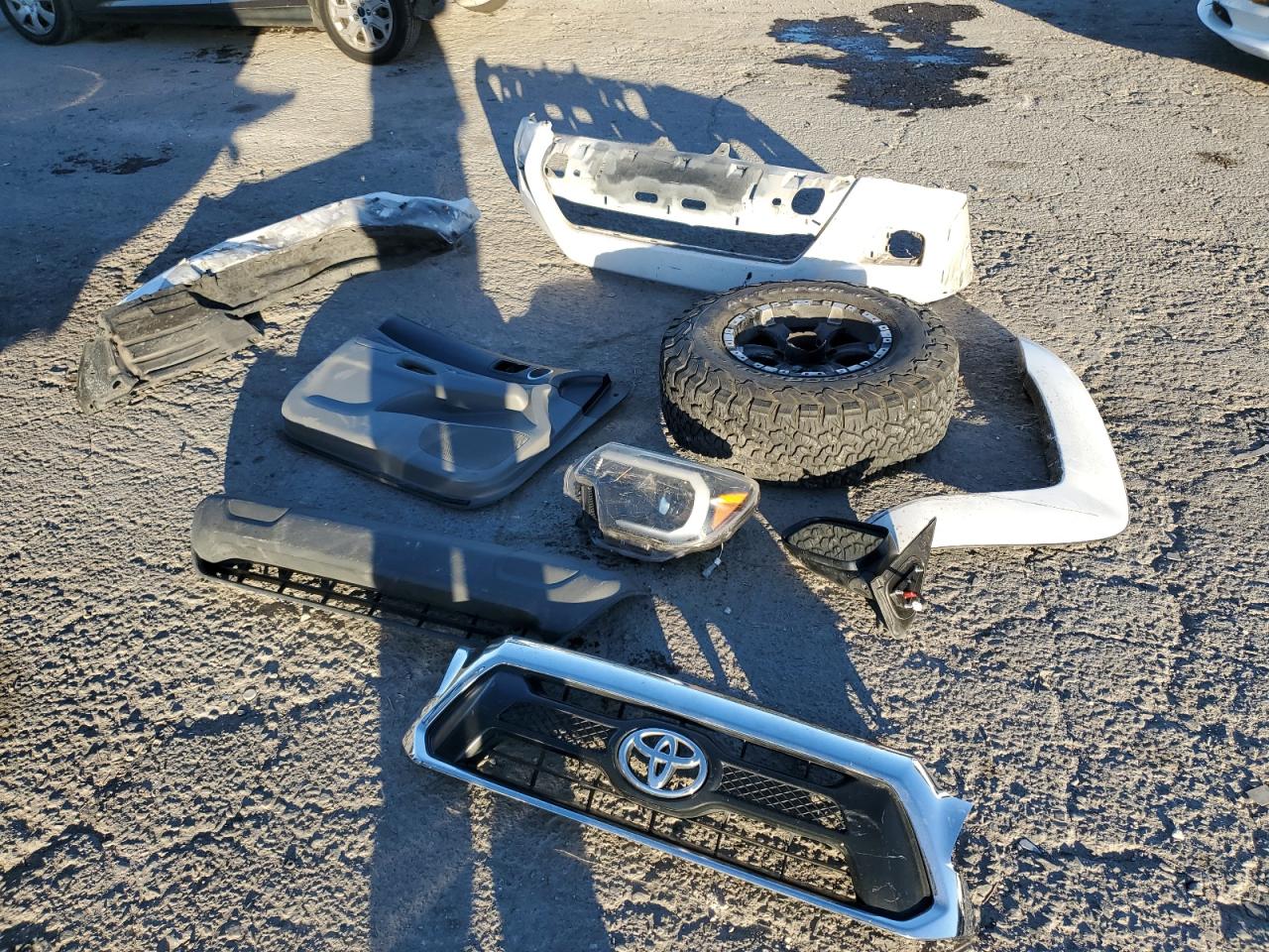 2012 Toyota Tacoma - Image 12