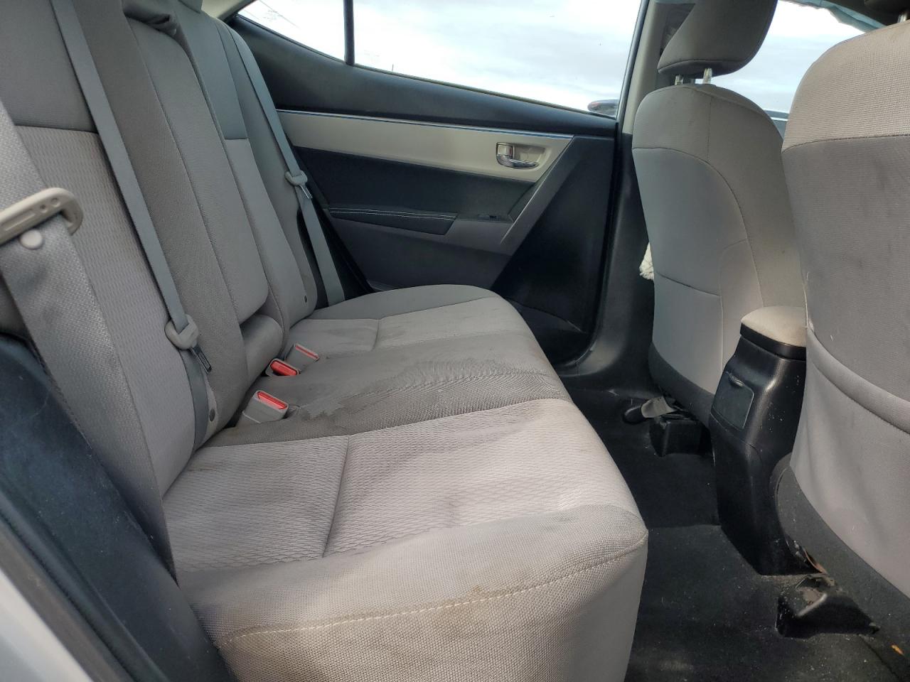 2015 Toyota Corolla - Image 10