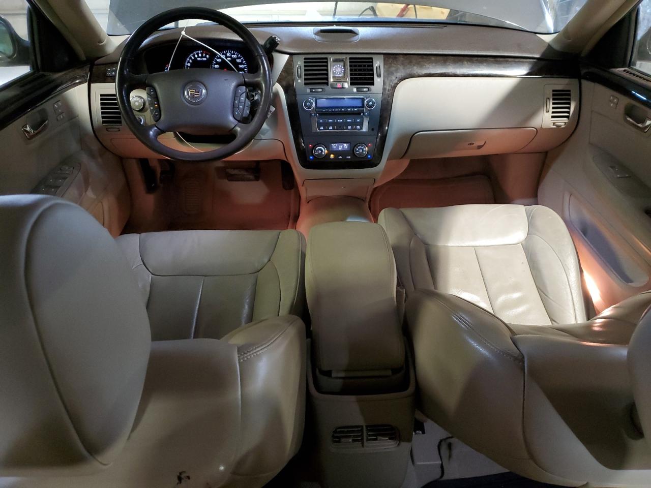 2008 Cadillac DTS - Image 8