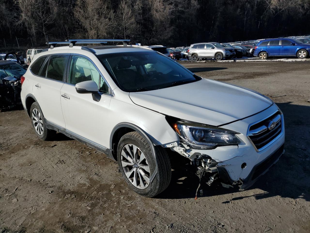 2018 Subaru Outback - Image 4