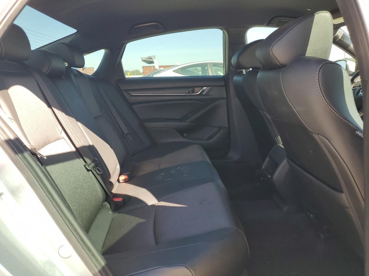 2020 Honda Accord - Image 10