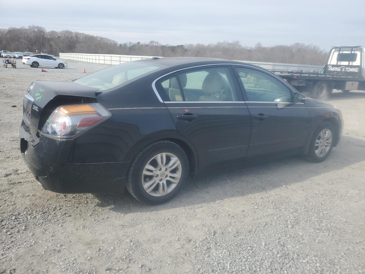 2012 Nissan Altima - Image 3