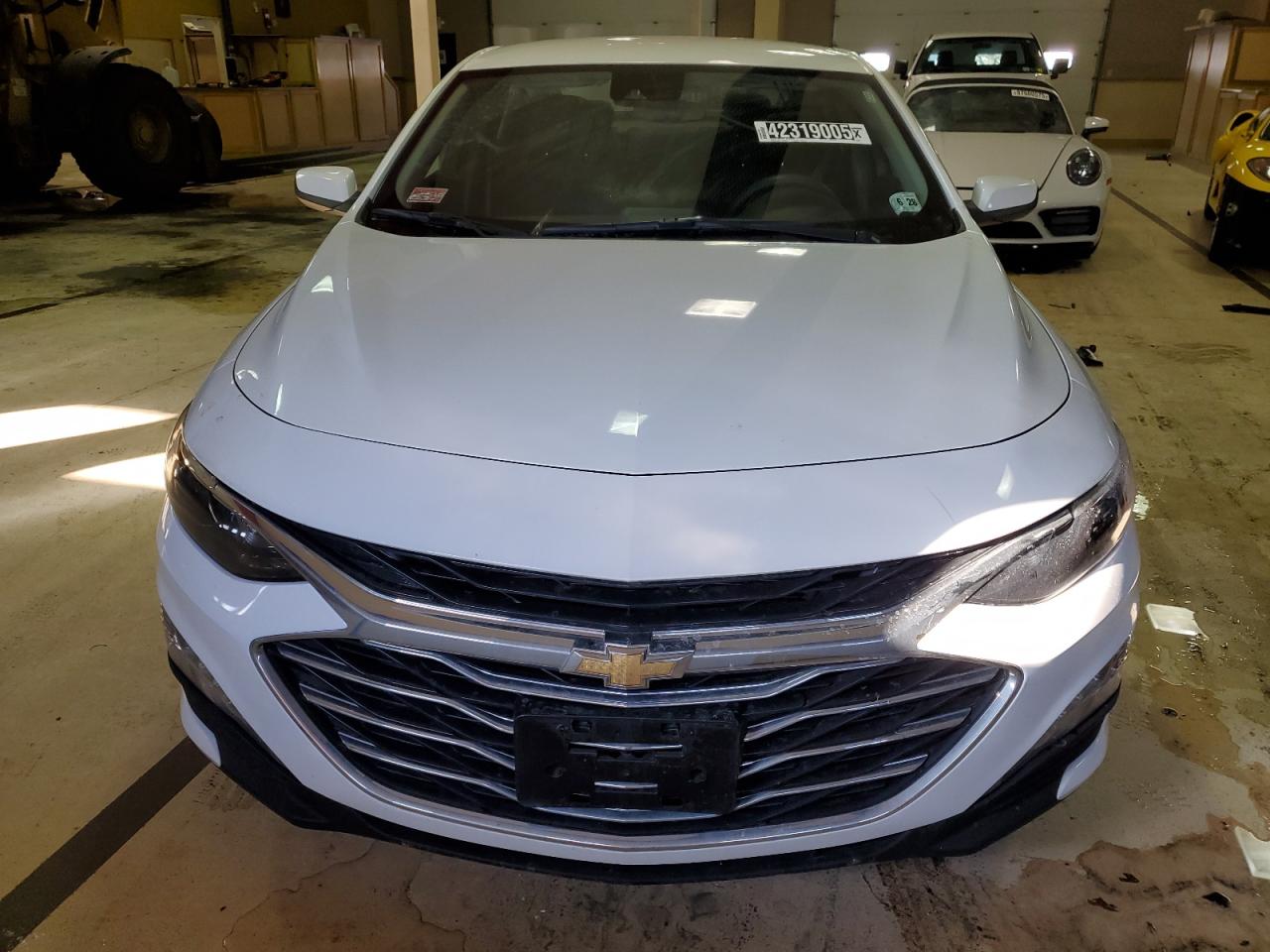 2023 Chevrolet Malibu - Image 5