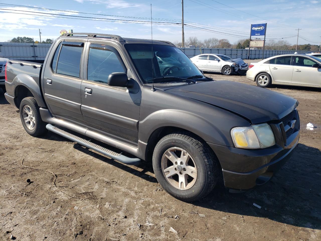 2005 Ford Explorer - Image 4