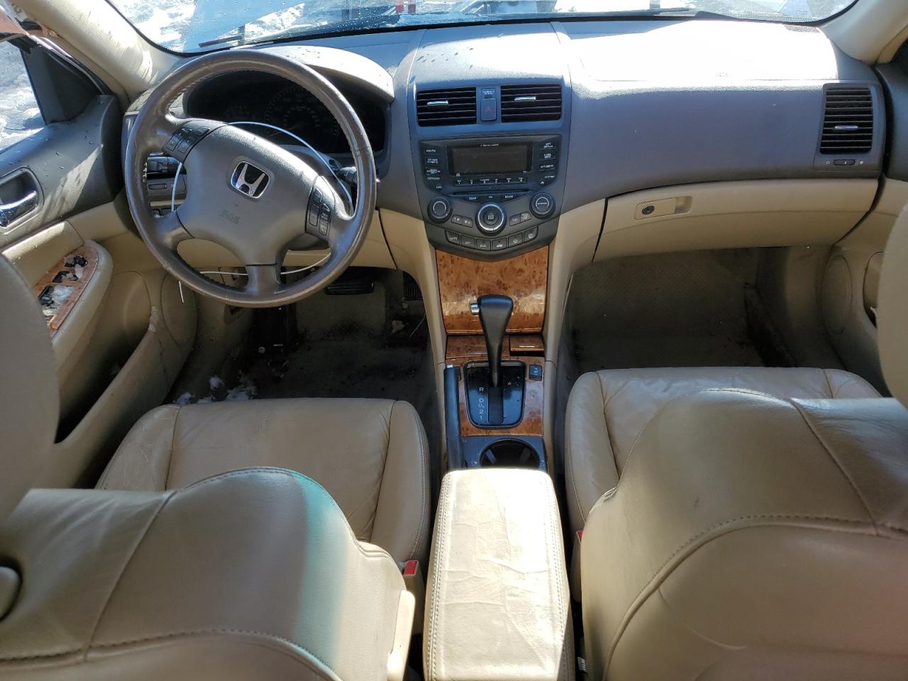 2005 Honda Accord - Image 8