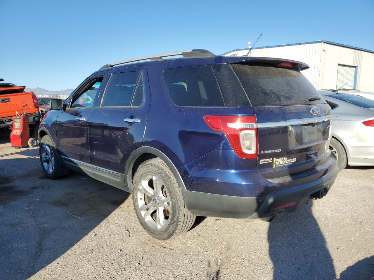 2011 Ford Explorer - Image 2