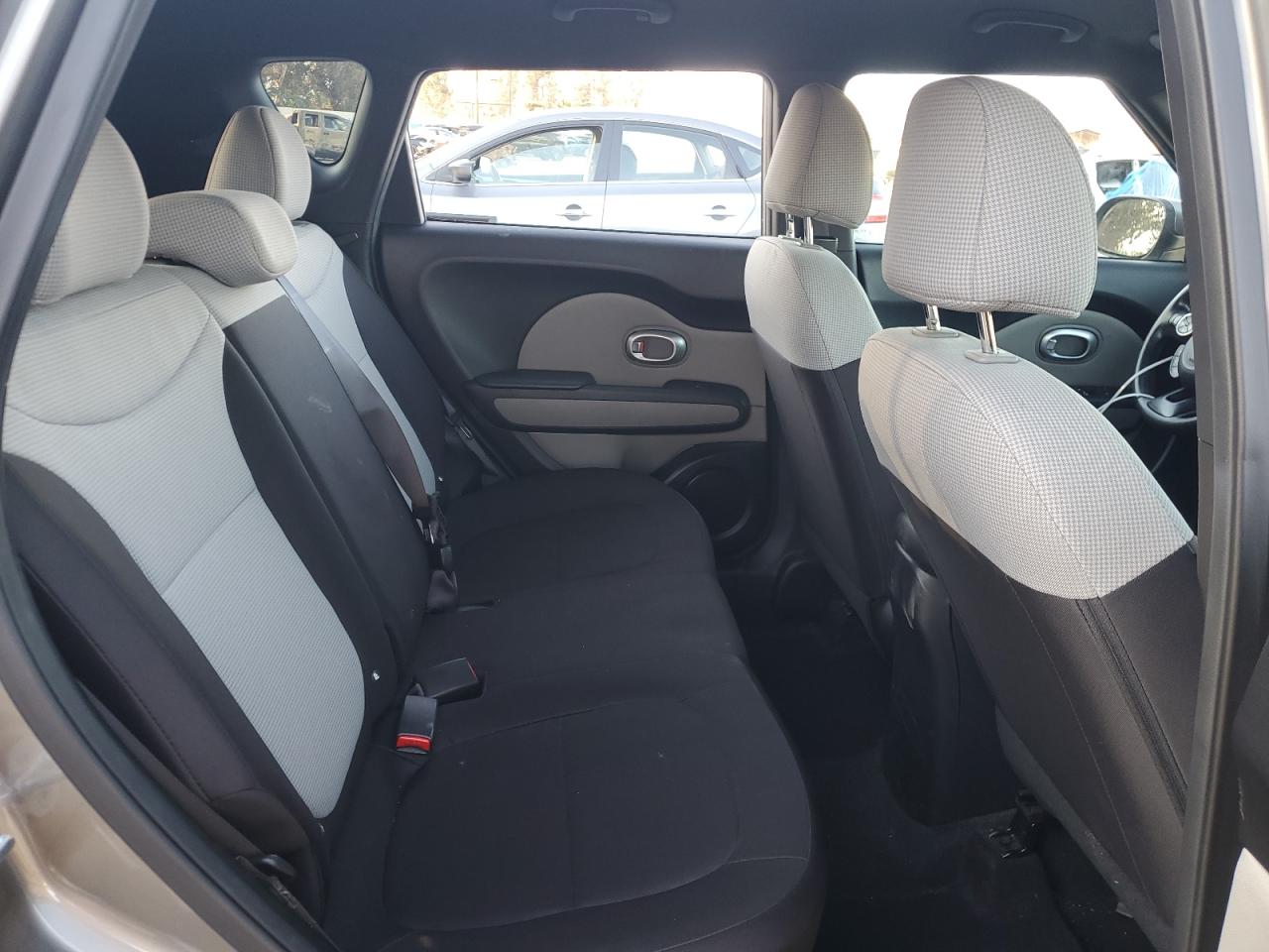 2017 Kia Soul - Image 10
