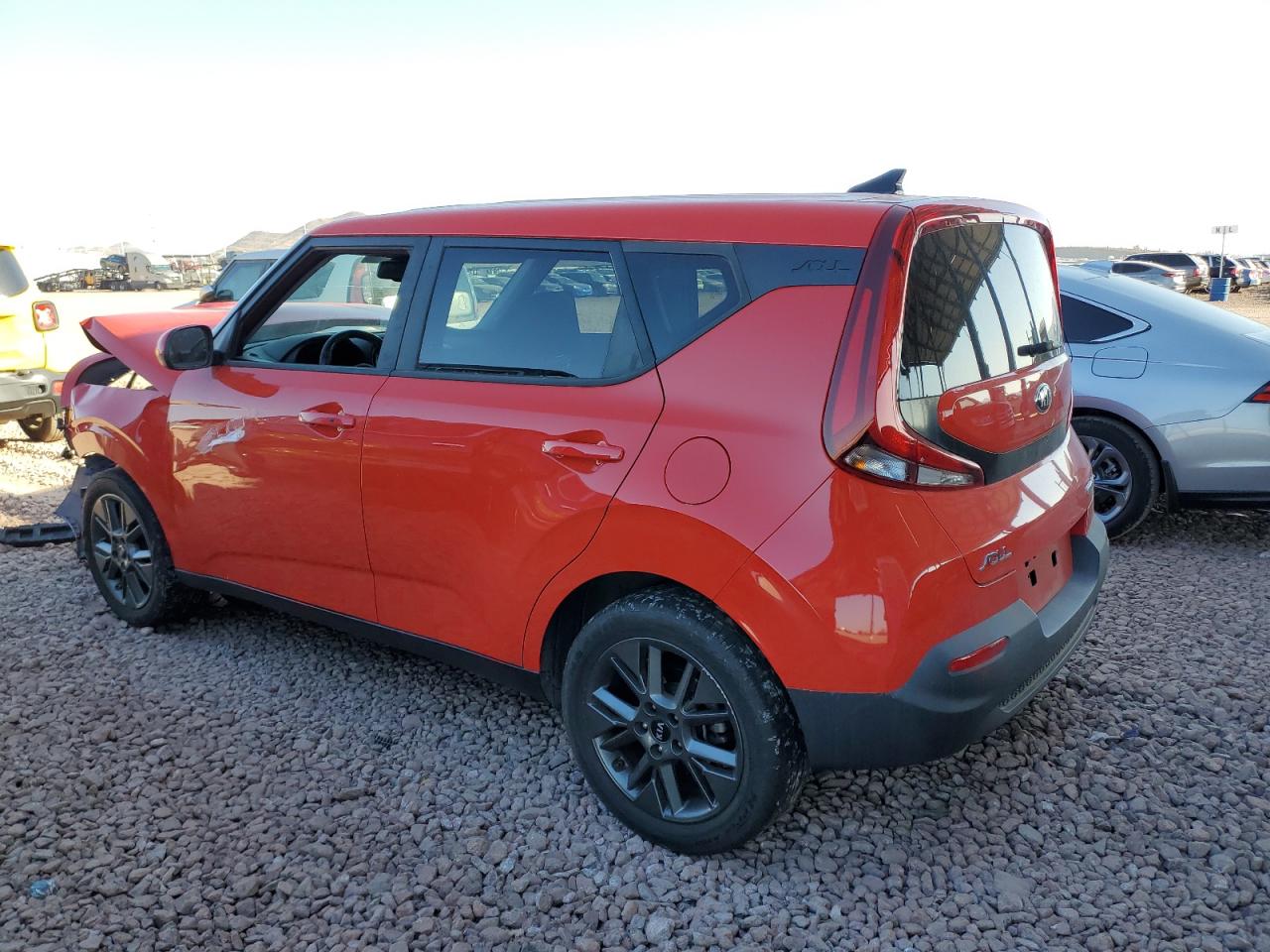 2020 Kia Soul - Image 2