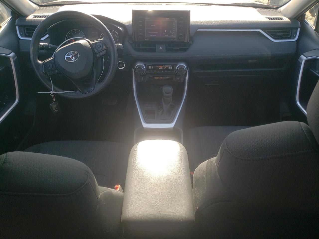 2021 Toyota RAV 4 - Image 8