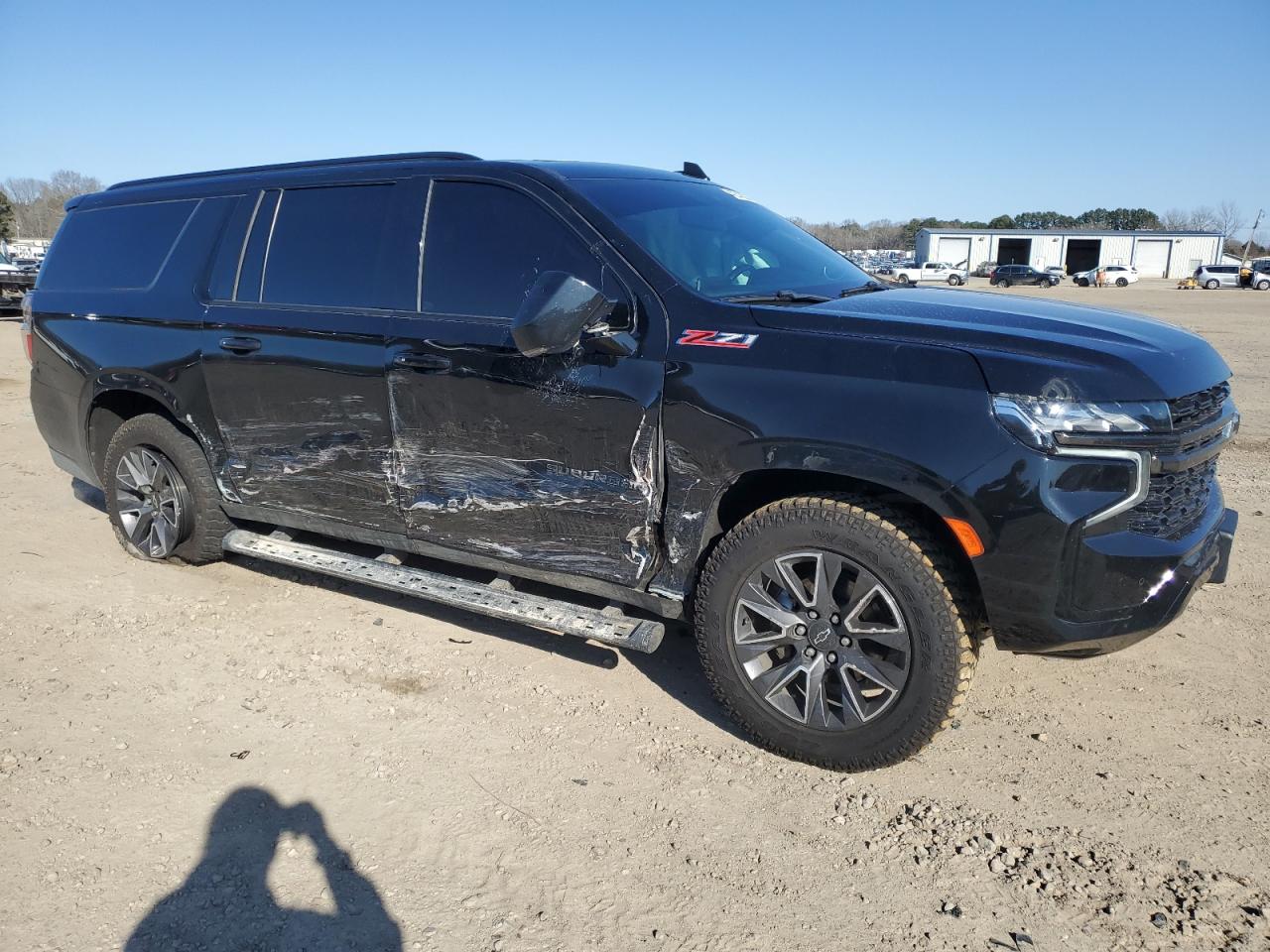 1GNSKDKDXMR135151 CHEVROLET SUBURBAN 2021