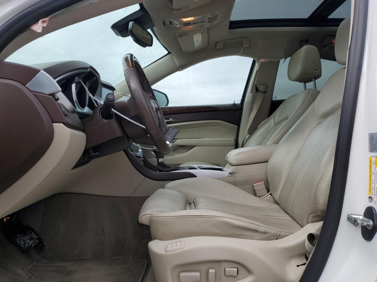 2012 Cadillac SRX - Image 7