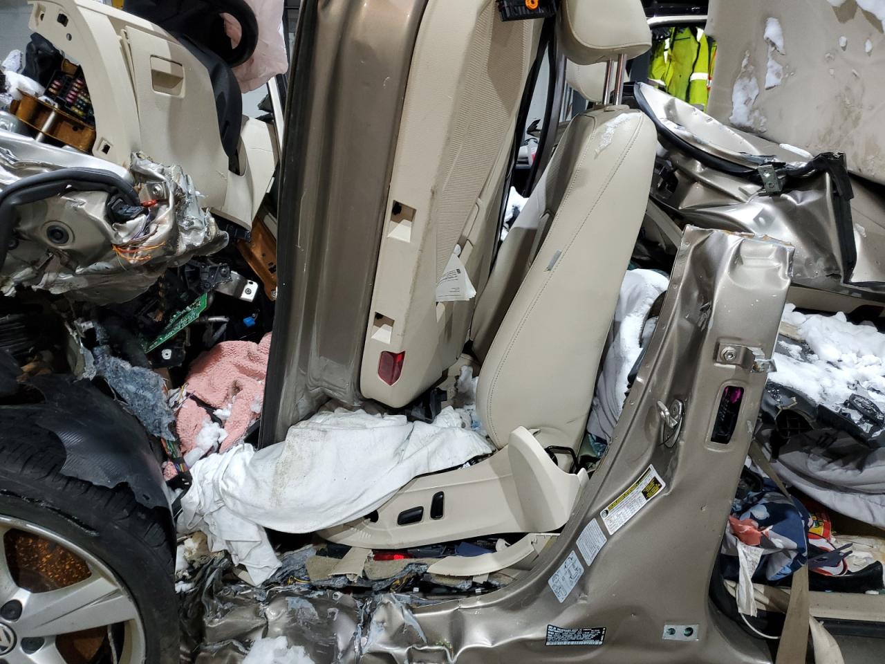 2015 Volkswagen Passat - Image 7