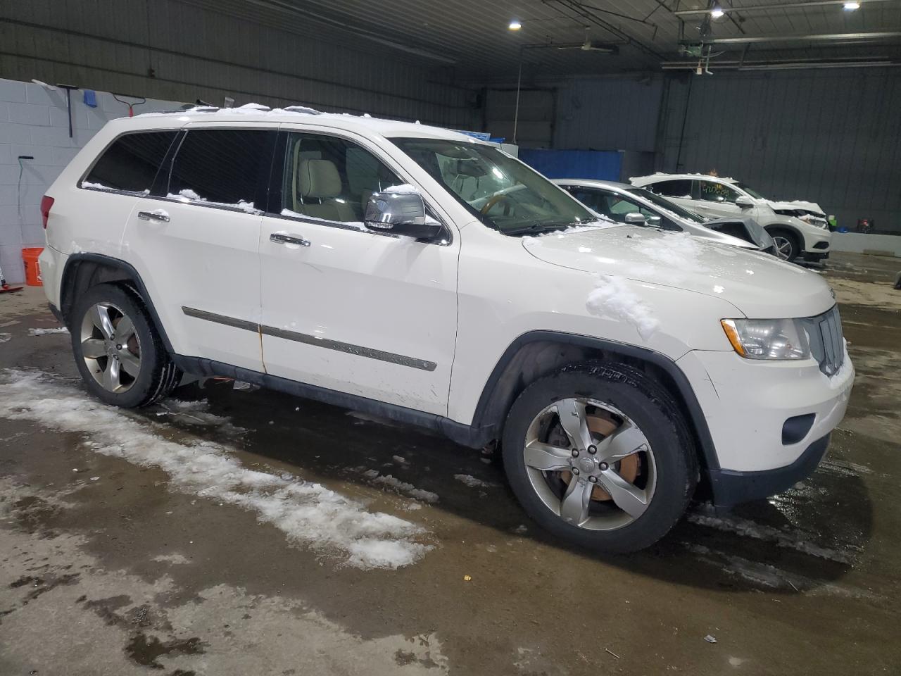 2011 Jeep Grand Cherokee - Image 4