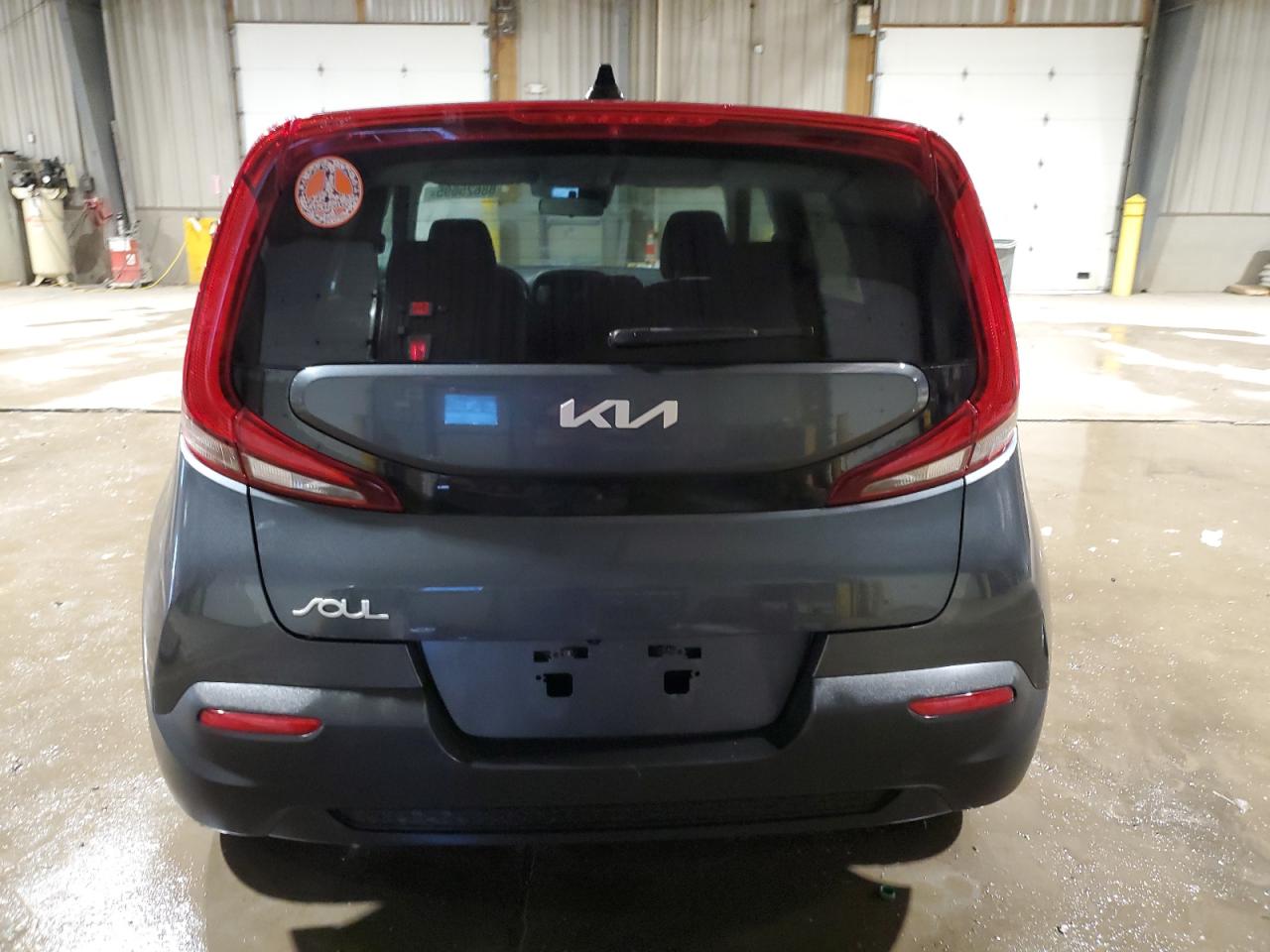 2022 Kia Soul - Image 6