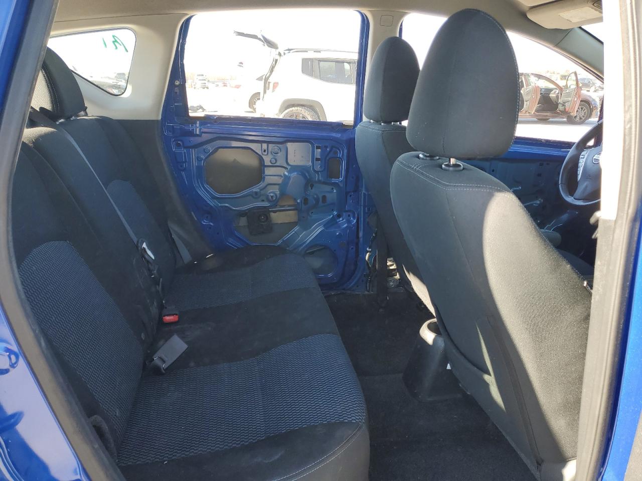 2017 Nissan Versa - Image 10