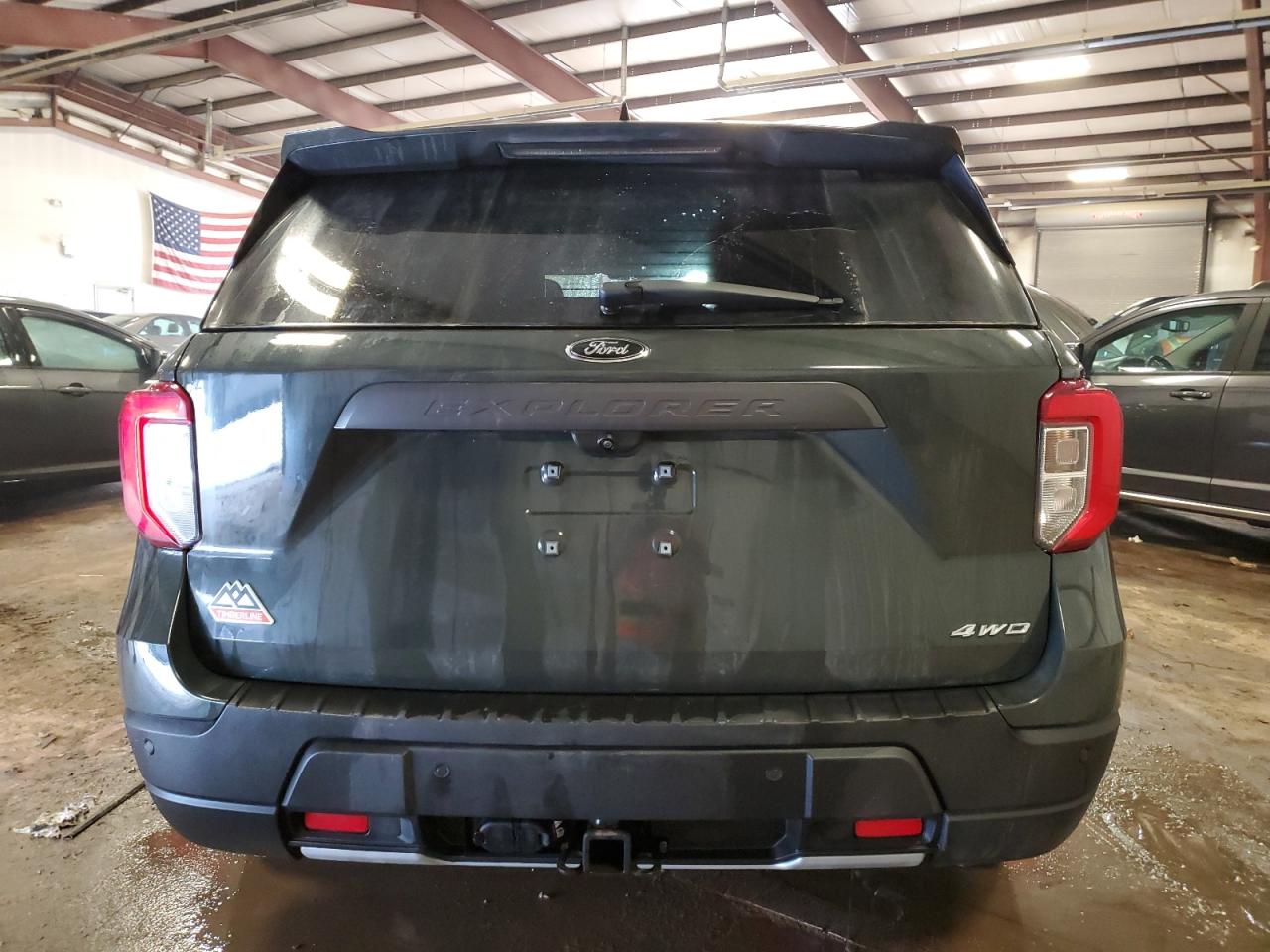 2022 Ford Explorer - Image 6