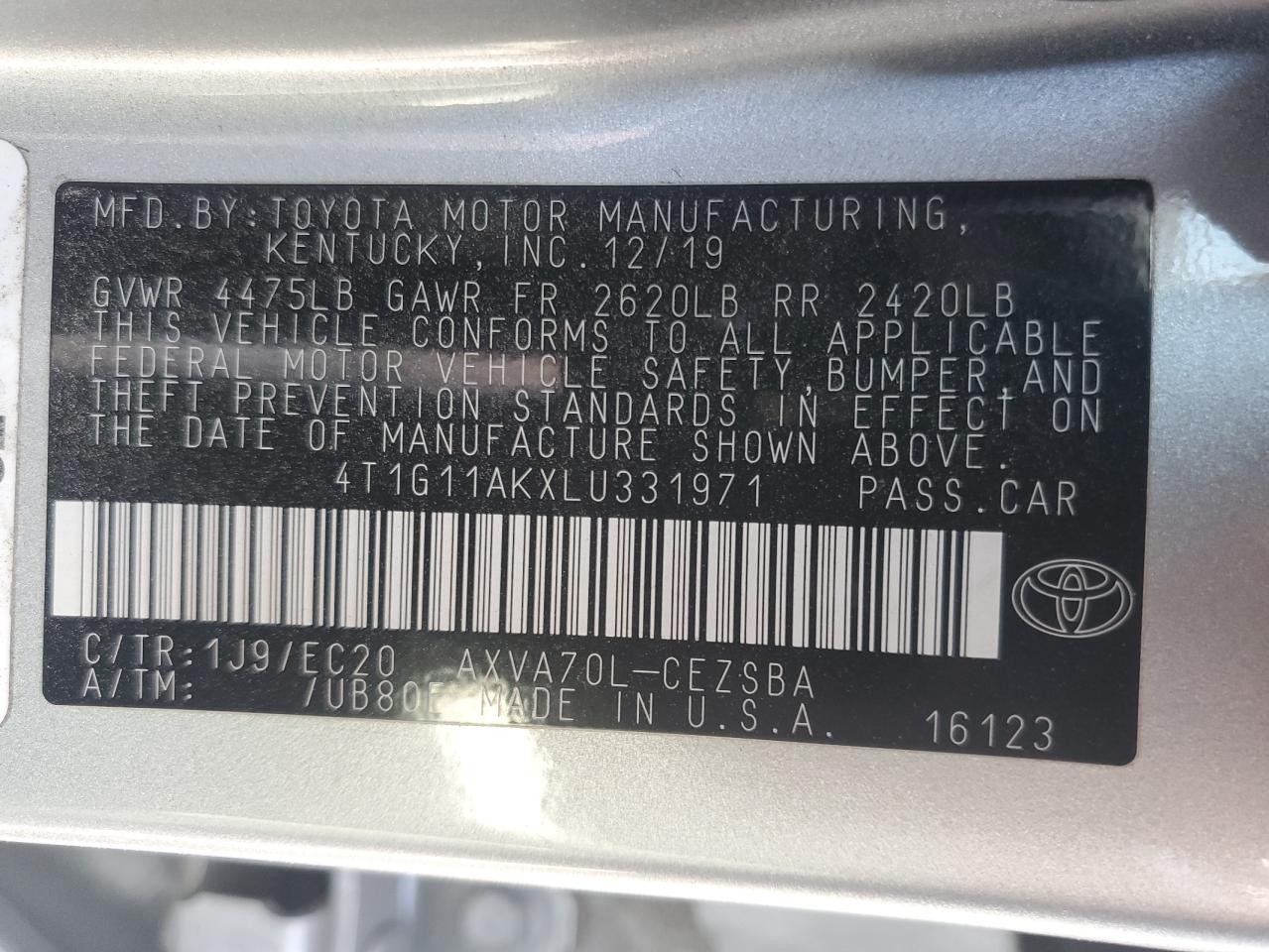 2020 Toyota Camry - Image 12