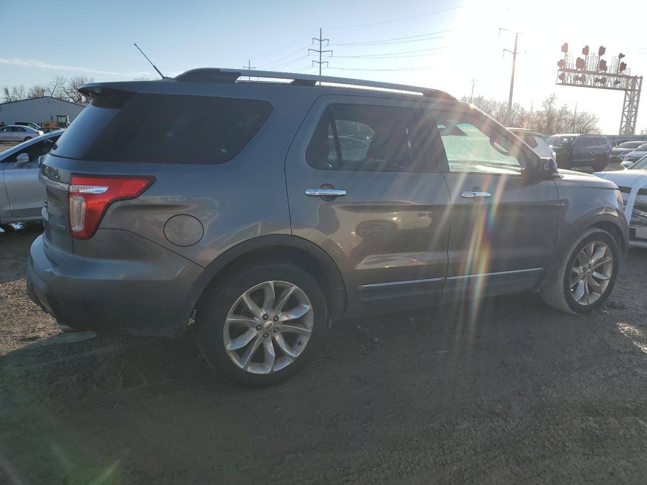 2013 Ford Explorer - Image 3