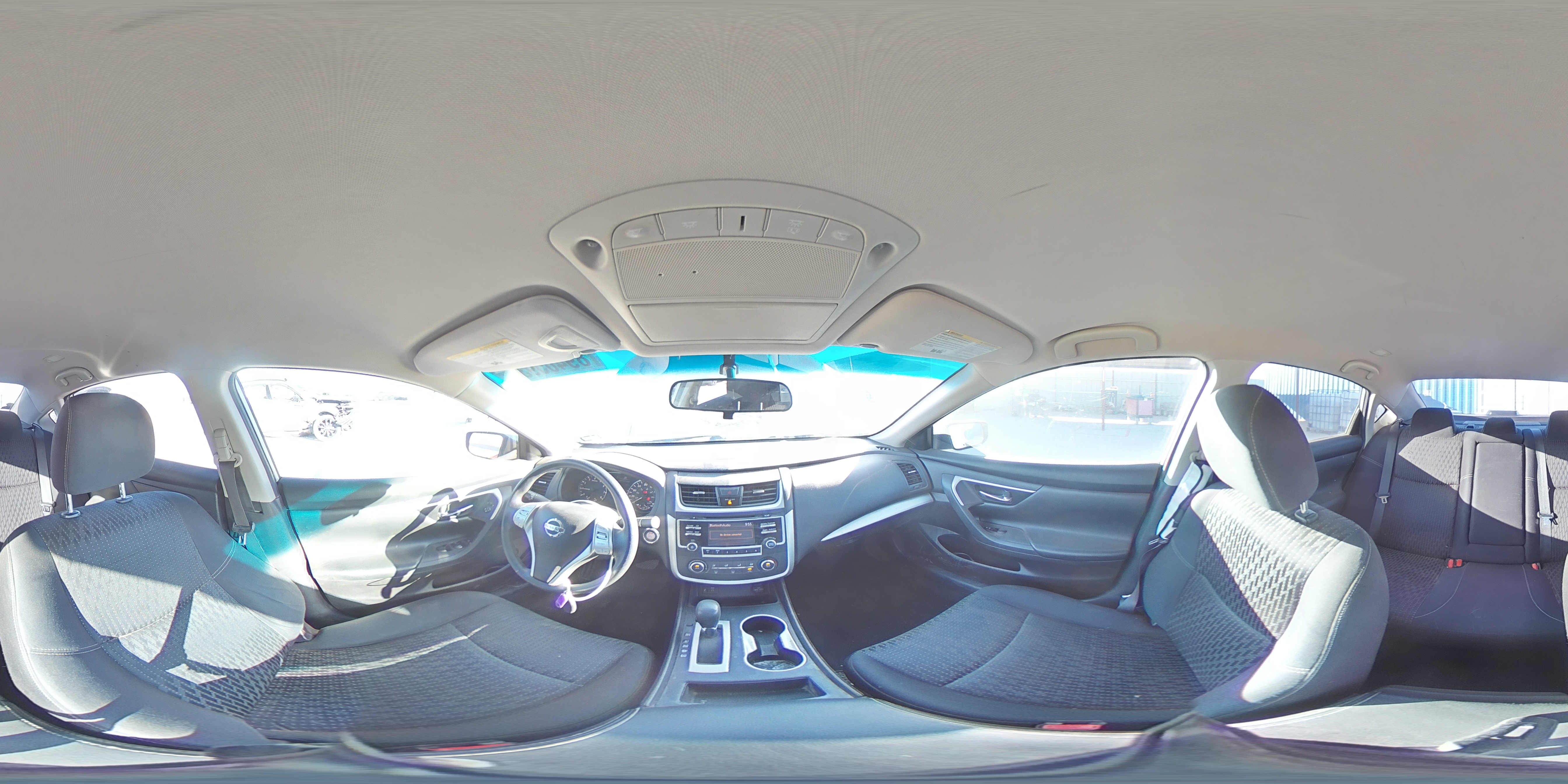 2016 Nissan Altima - Image 12