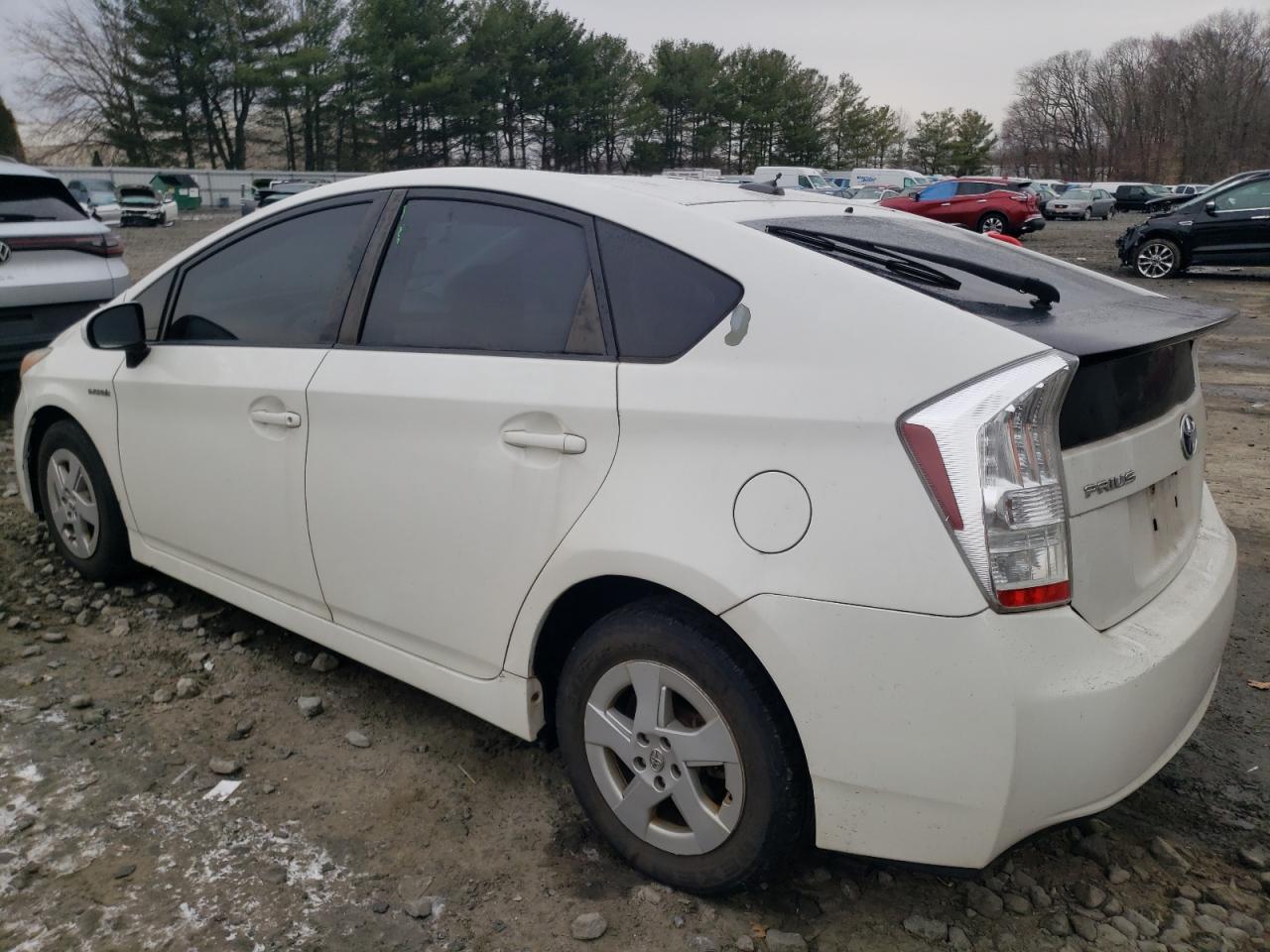 2010 Toyota Prius - Image 2