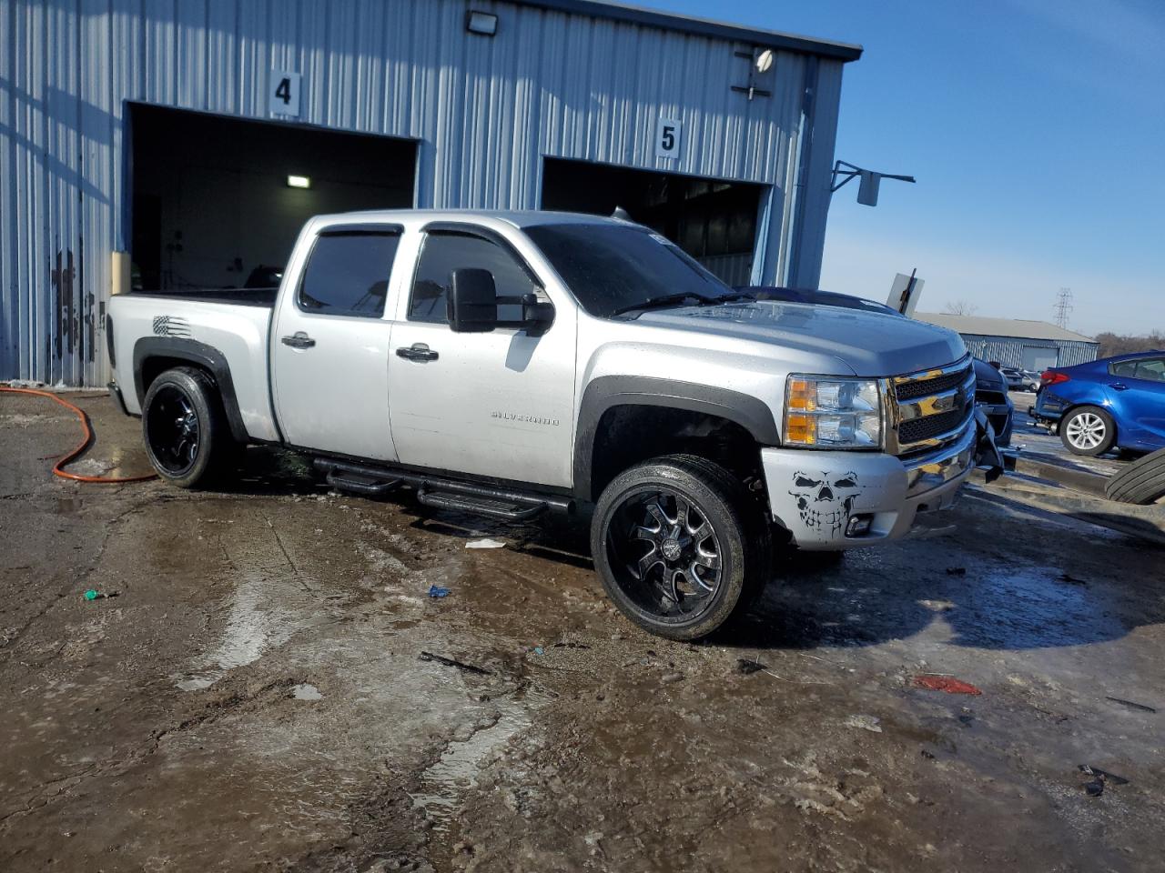 2012 Chevrolet Silverado - Image 4