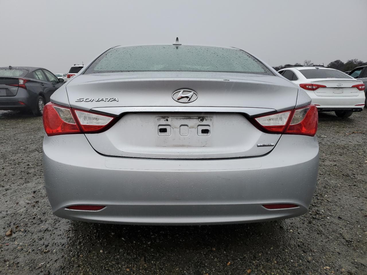 2013 Hyundai Sonata - Image 6