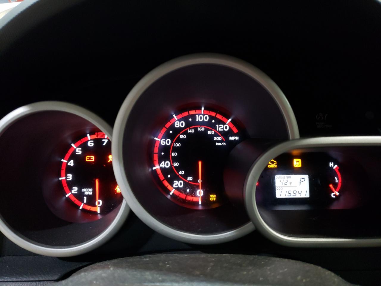 2009 Pontiac Vibe - Image 9
