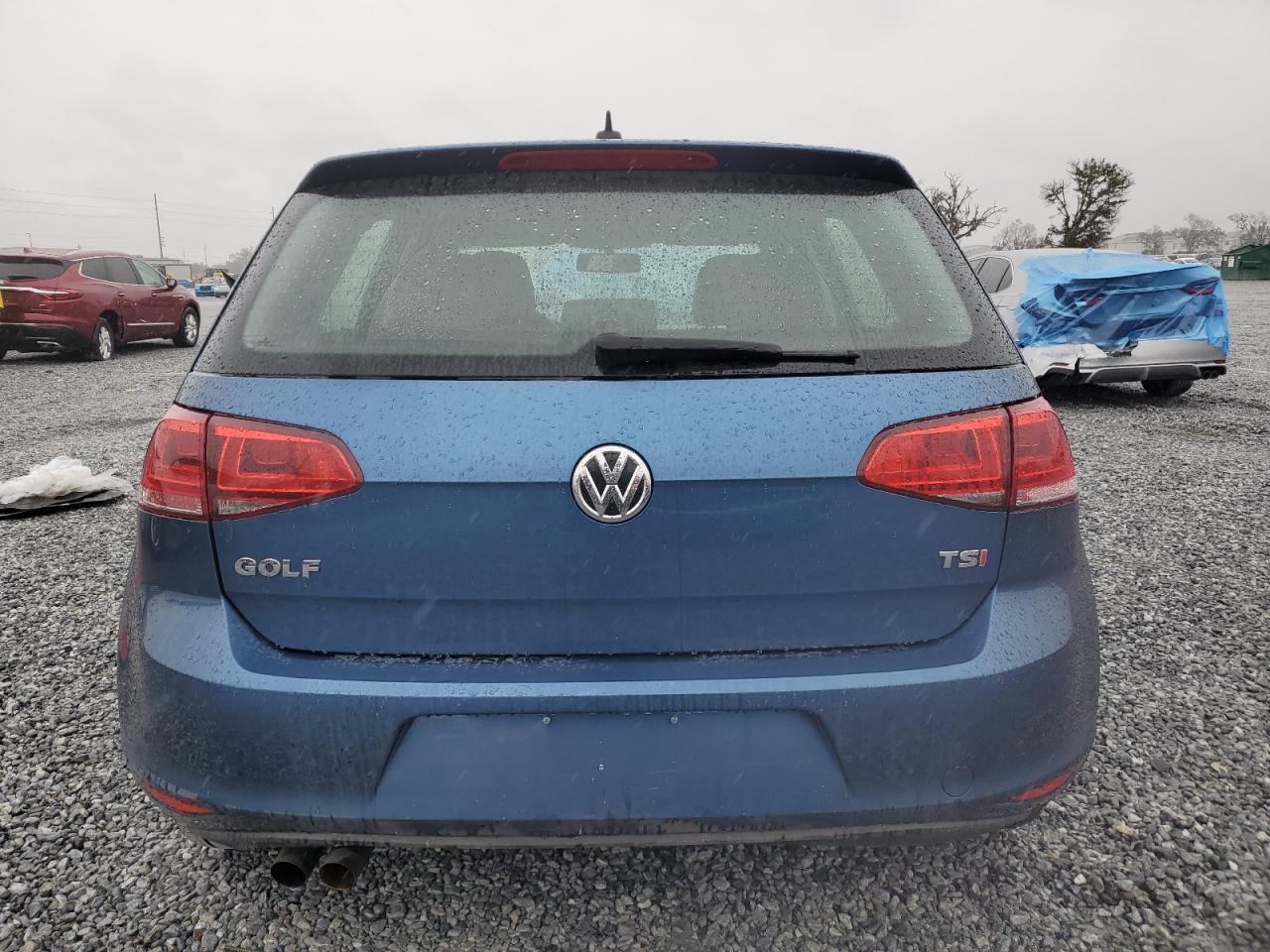 2017 Volkswagen Golf - Image 6