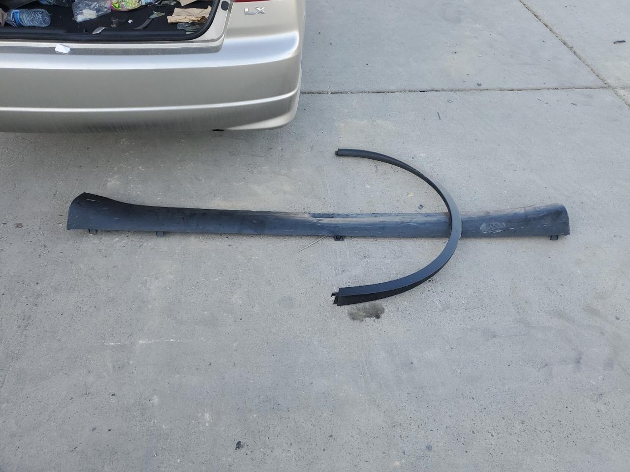 2005 Honda Civic - Image 12