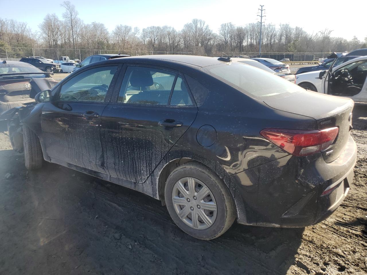 2021 Kia Rio - Image 2